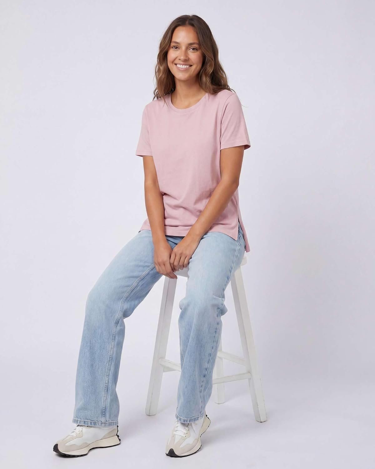 3-Pack Women’s Cotton Short-Sleeve Split-Hem T-Shirts, Crew-Neck Side-Slit Stretch Tees, Casual Everyday Tops for Spring & Summer