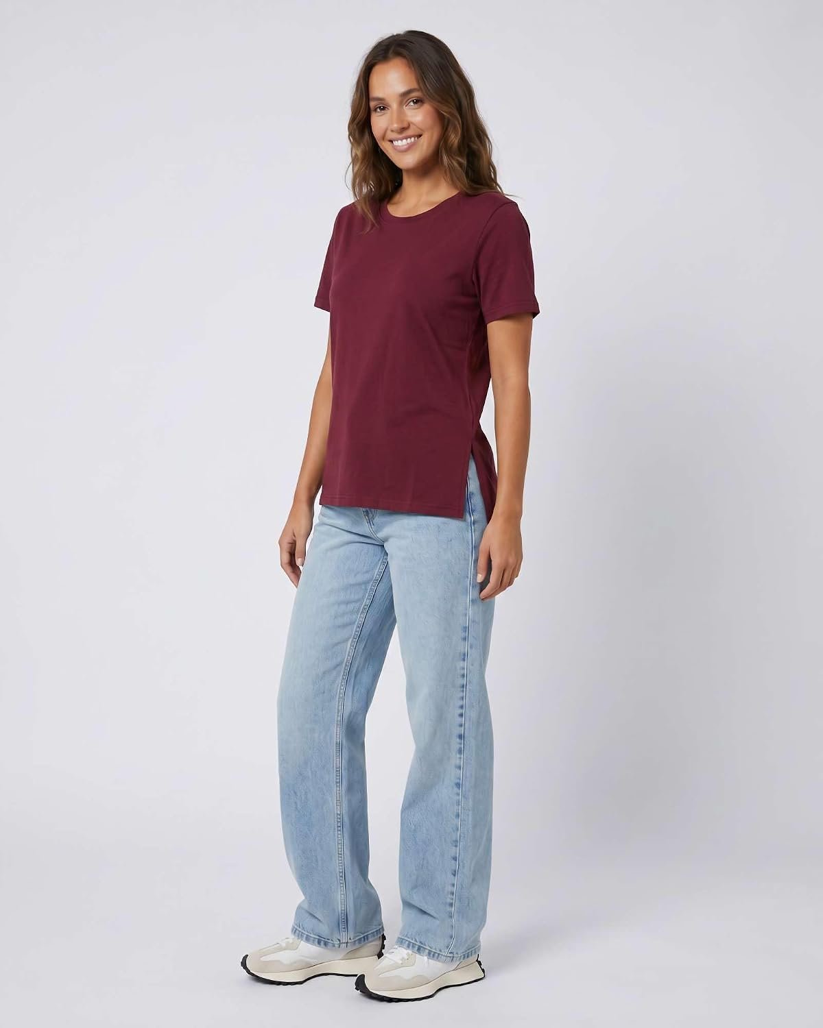 3-Pack Cotton Short-Sleeve Split-Hem Tees for Women, Elastic Side-Slit Crew-Neck Tops, Casual-Use Shirts Suitable for Spring-Summer